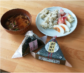 昼食